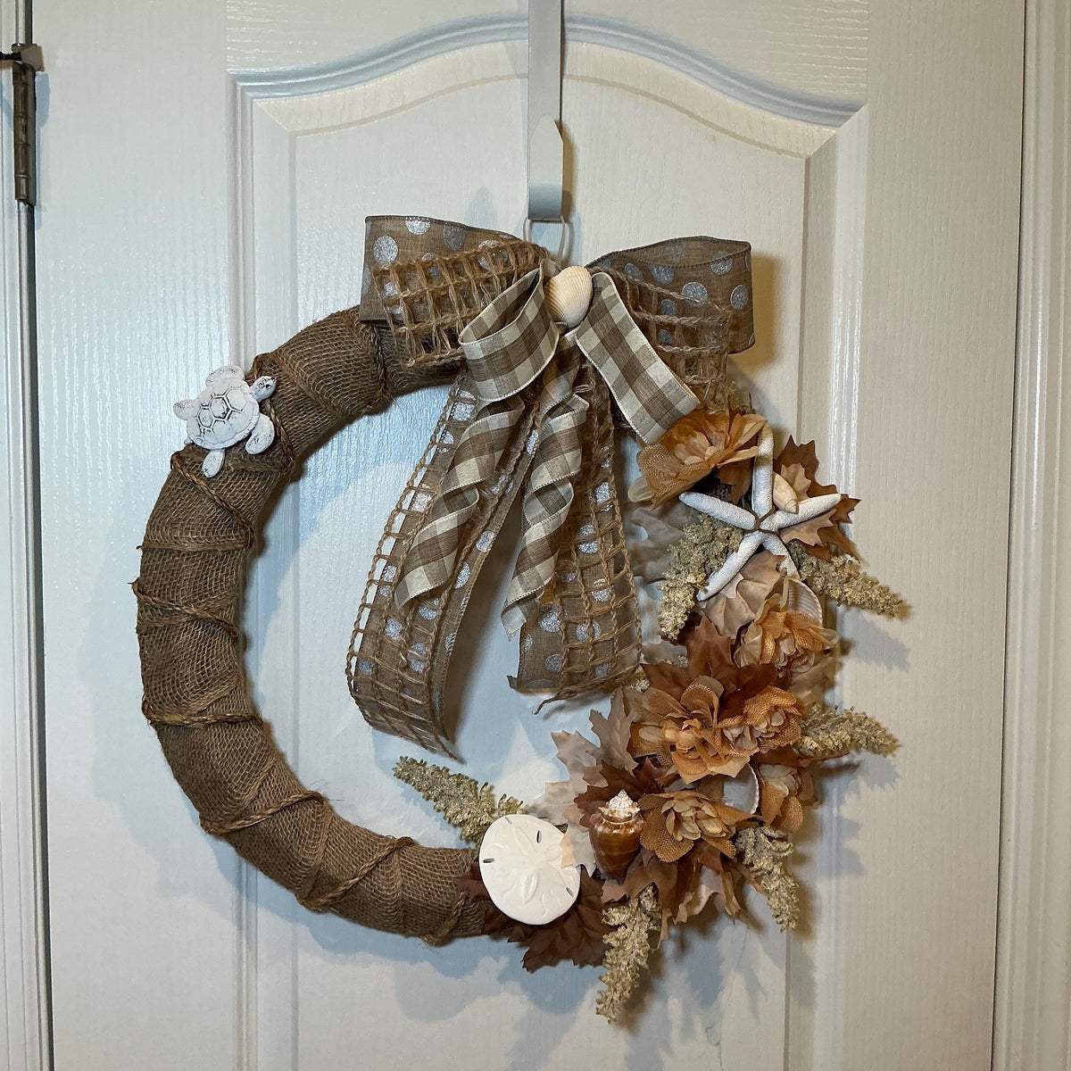 Coastal Burlap Wreath, 18 Inch Starfish Sand Dollar and Sea Turtle Door Decor