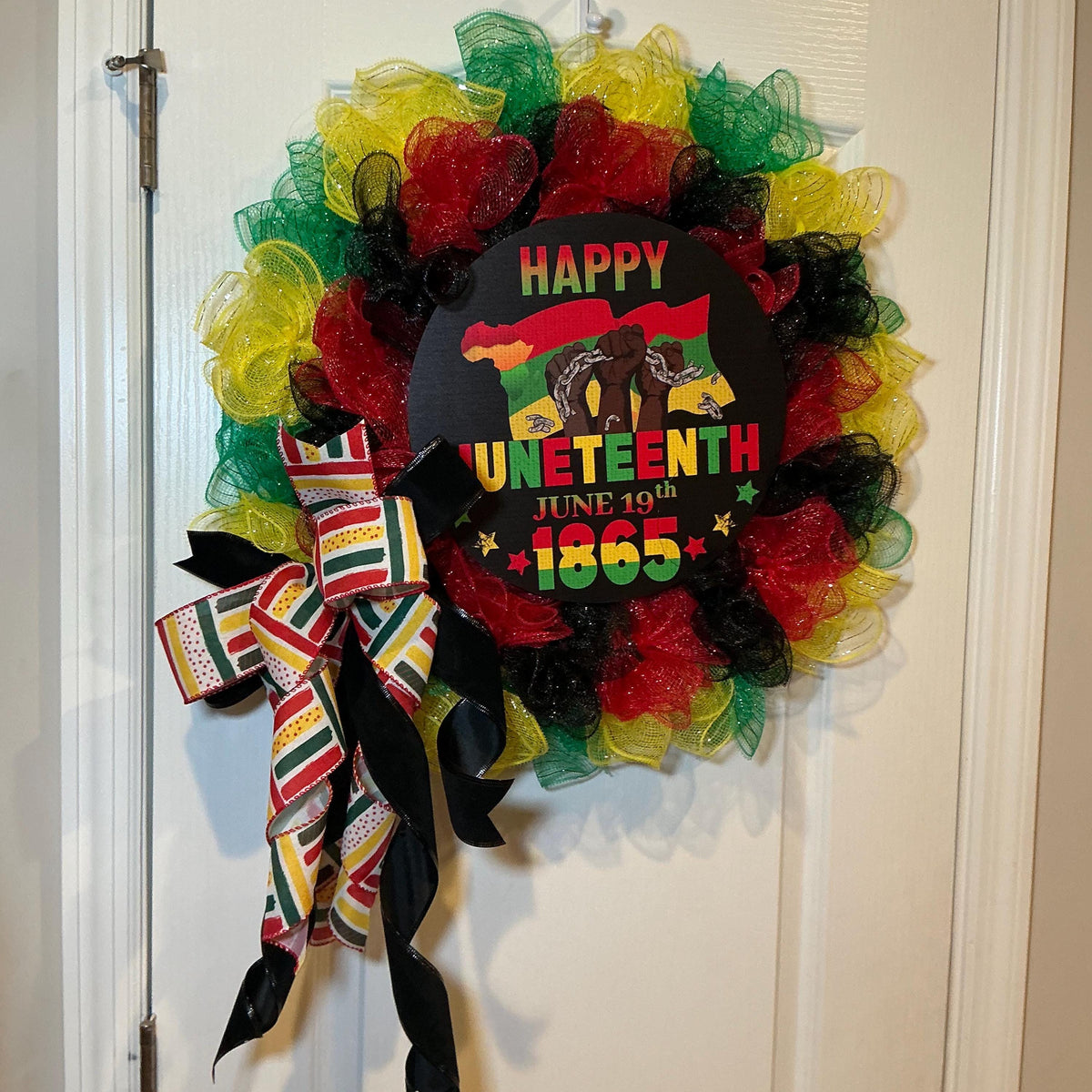 Globe Sign Juneteenth Wreath, Freedom Day 1865 Black Red Green Gold, June 19th Handmade Gift