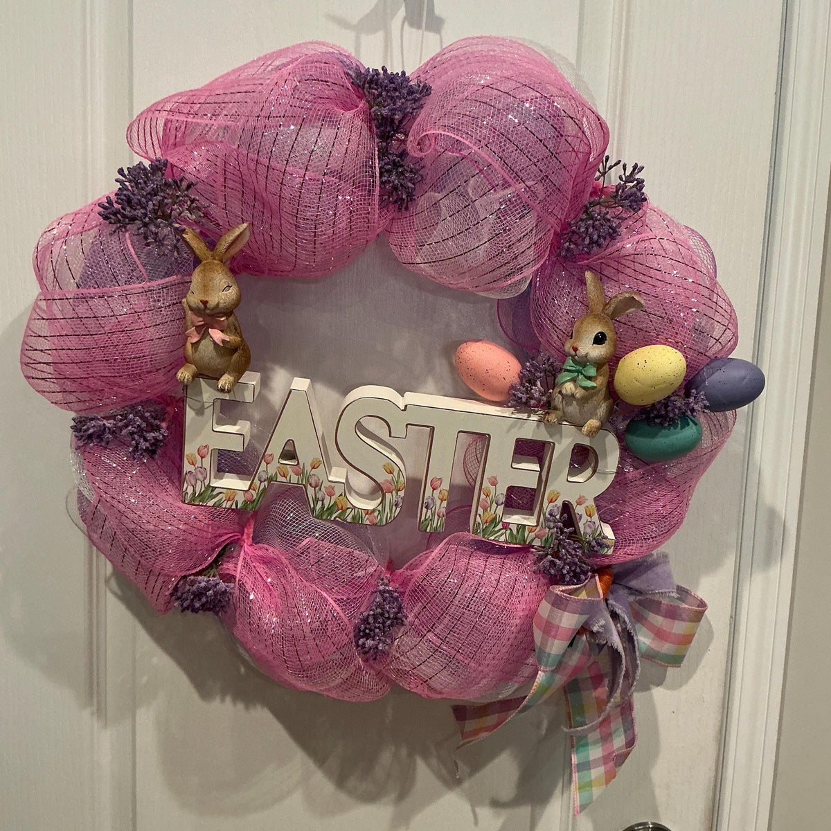 Pink Easter Wreath with Bunnies and Eggs – Farmhouse Spring Door Decor
