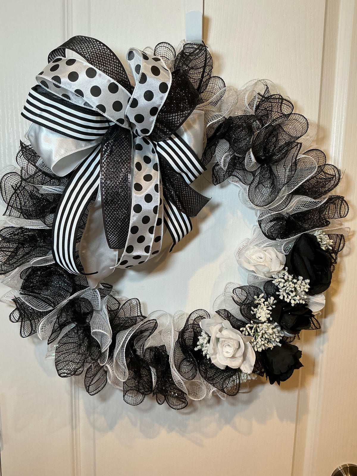 Black White Storm Door Wreath with White Roses and Polka Dot Bow, 18 Inch