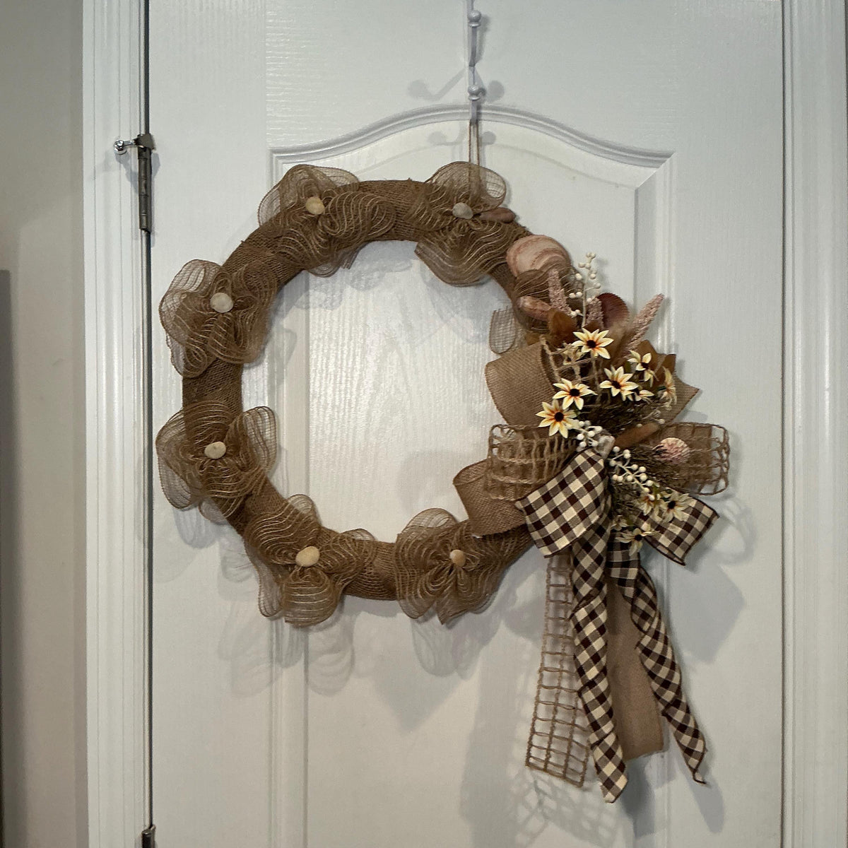 Coastal Neutral Wreath Metal Frame Burlap Shells Farmhouse Beach Decor Year Round Front Door