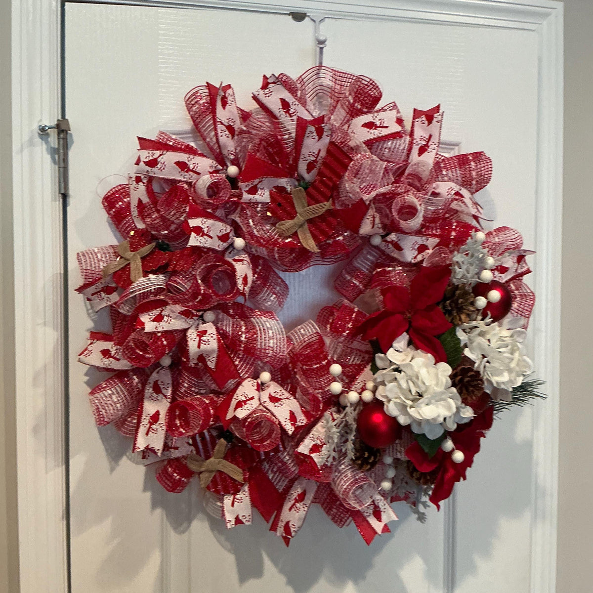 Cardinal Christmas Wreath, 18 Inch, Red White Winter Door Decor, Poinsettia Hydrangea Pinecone — photo 5