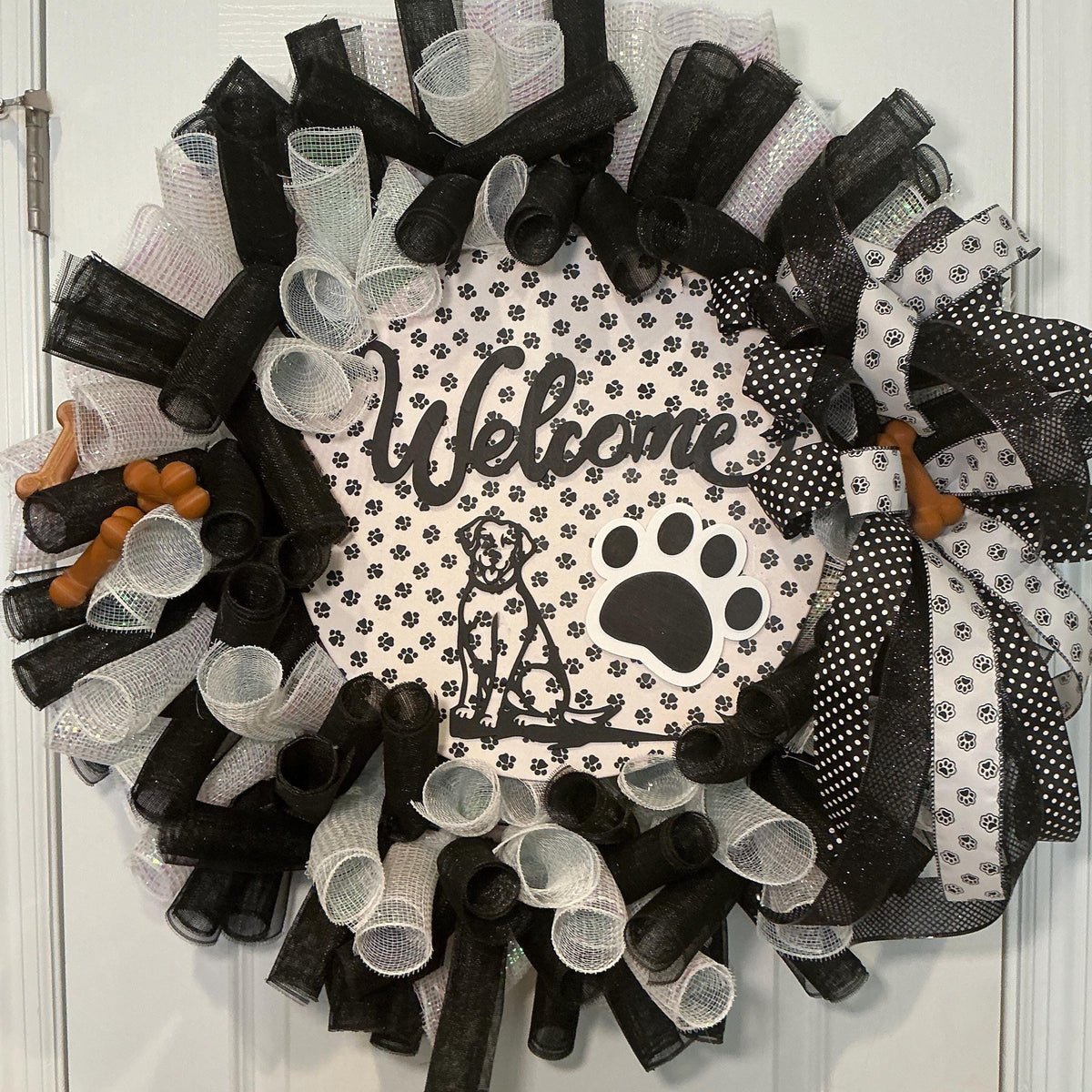 20 Inch Dog Welcome Wreath | Black White Paw Print | Farmhouse Pet Lover Wreath