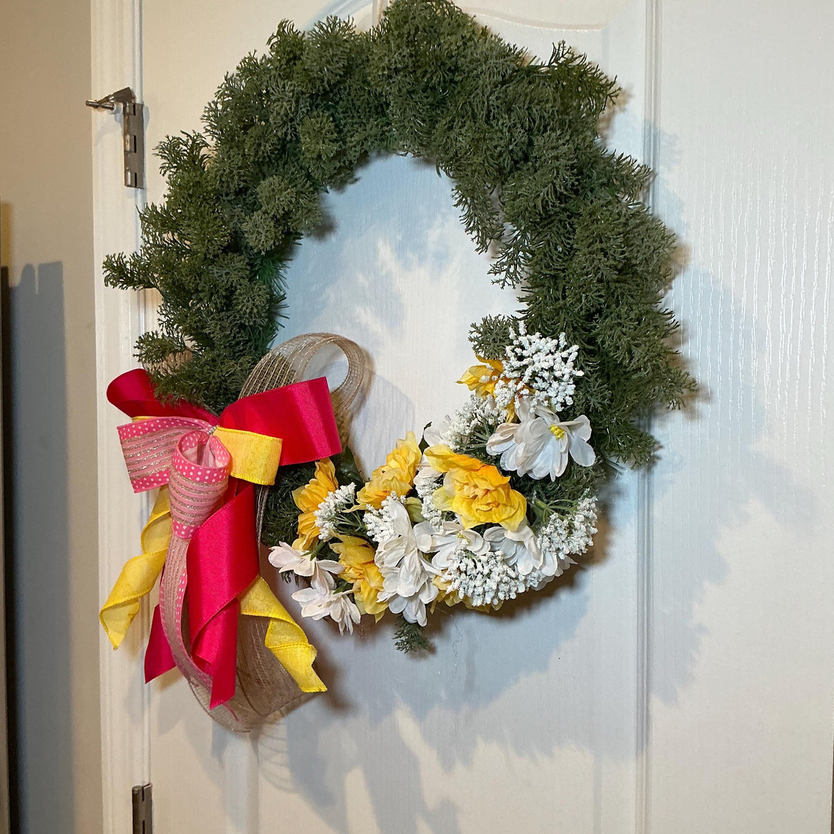 Wreath with Large Layered bow with center Pearl