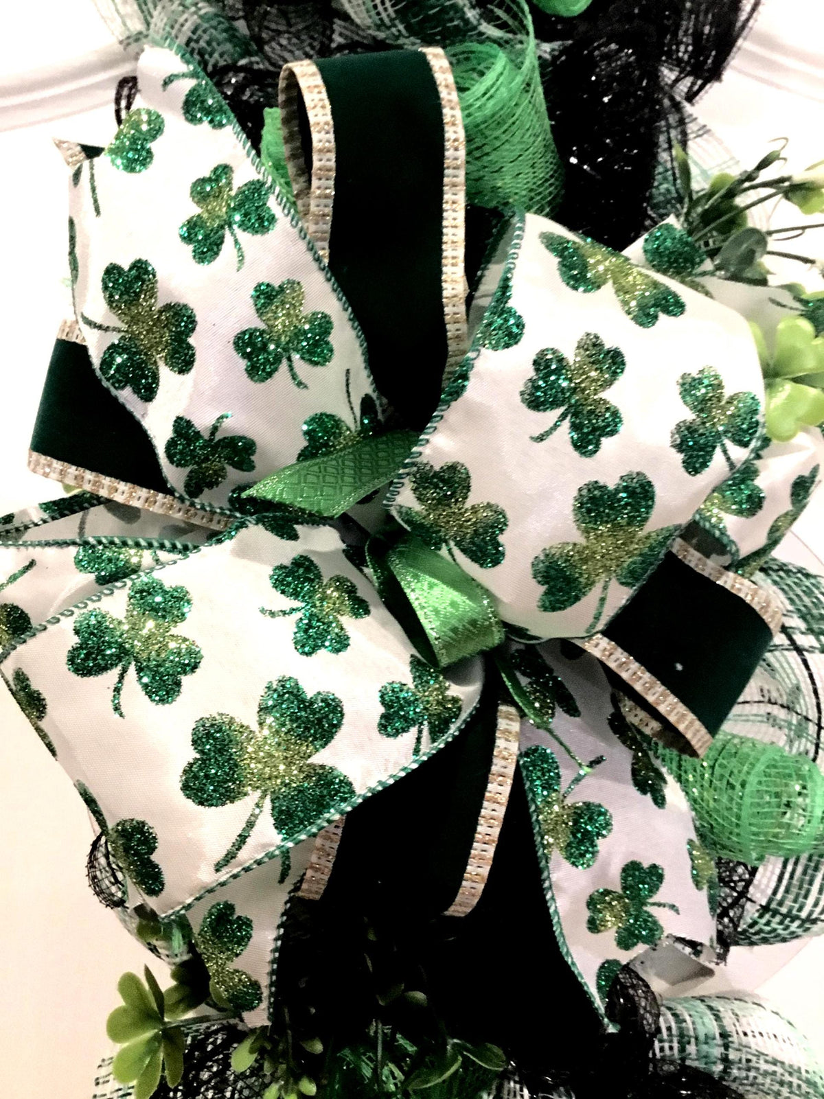 St. Patrick’s Day Clover Wreath with Green Bow /Front Door Decor