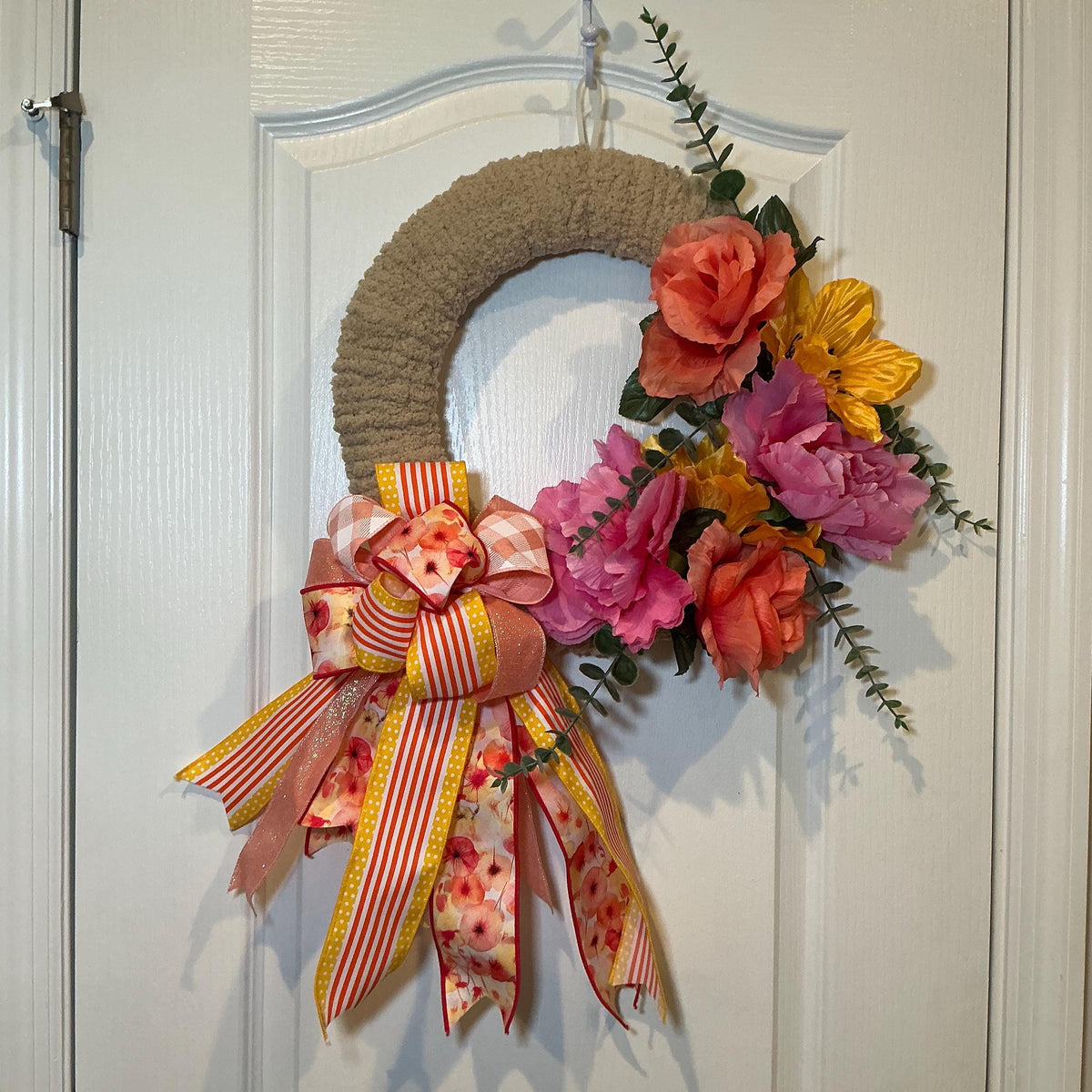 Coral Peony Chunky Yarn Wreath, Pink Yellow Spring Floral Decor, Farmhouse Front Door Wreath, Housewarming Gift, Handmade Summer Door Hanger