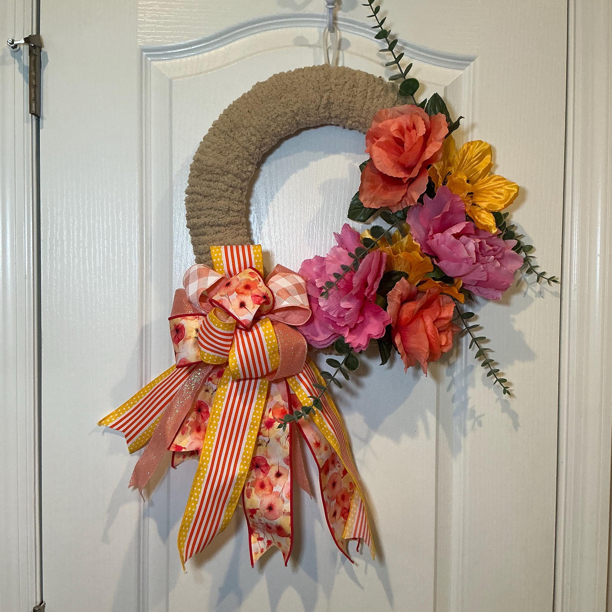 Coral Peony Chunky Yarn Wreath, Pink Yellow Spring Floral Decor, Farmhouse Front Door Wreath, Housewarming Gift, Handmade Summer Door Hanger