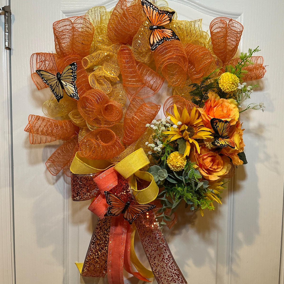 18  inch Monarch Butterfly Sunflower Wreath  Front Door Decor