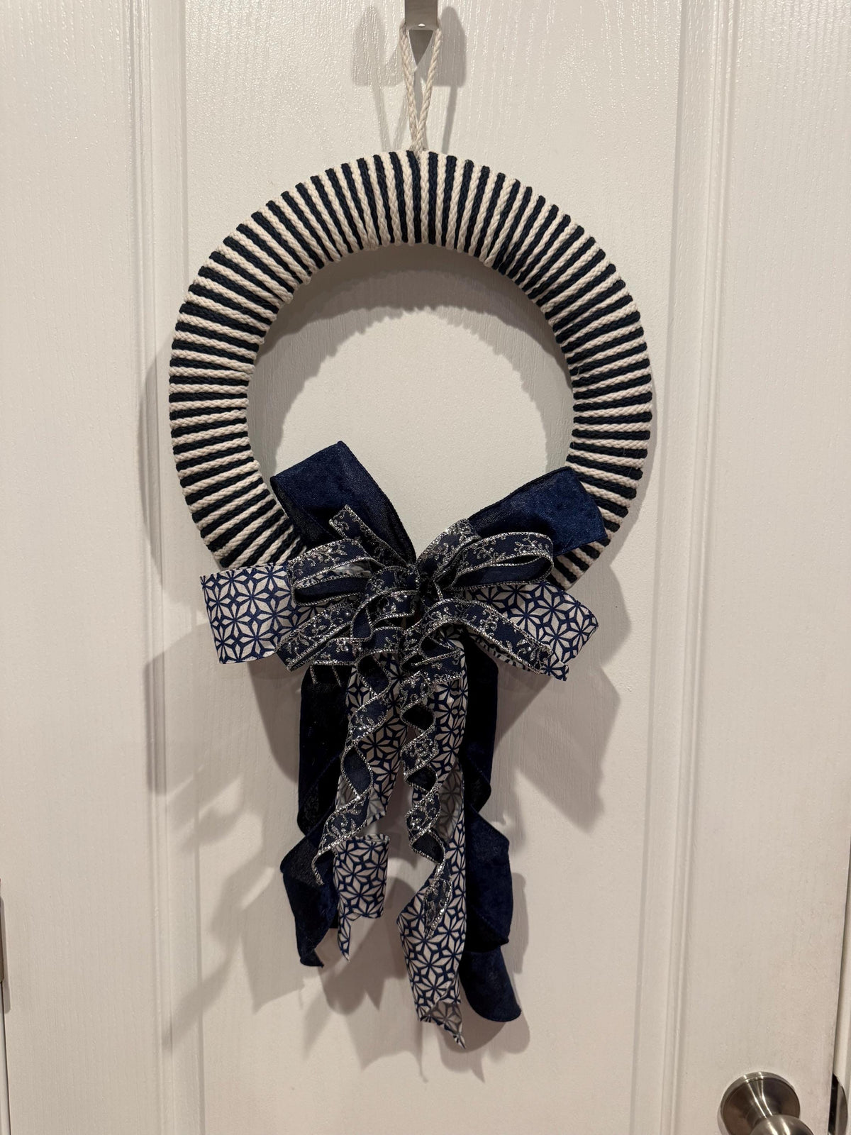 Navy White Striped Rope Wreath, Farmhouse Front Door Wreath, Nautical Star Ribbon Bow, Blue Silver Everyday Wreath