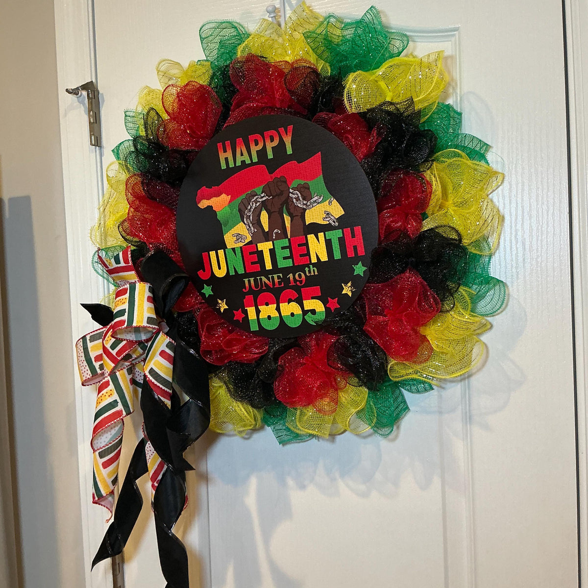 Globe Sign Juneteenth Wreath, Freedom Day 1865 Black Red Green Gold, June 19th Handmade Gift