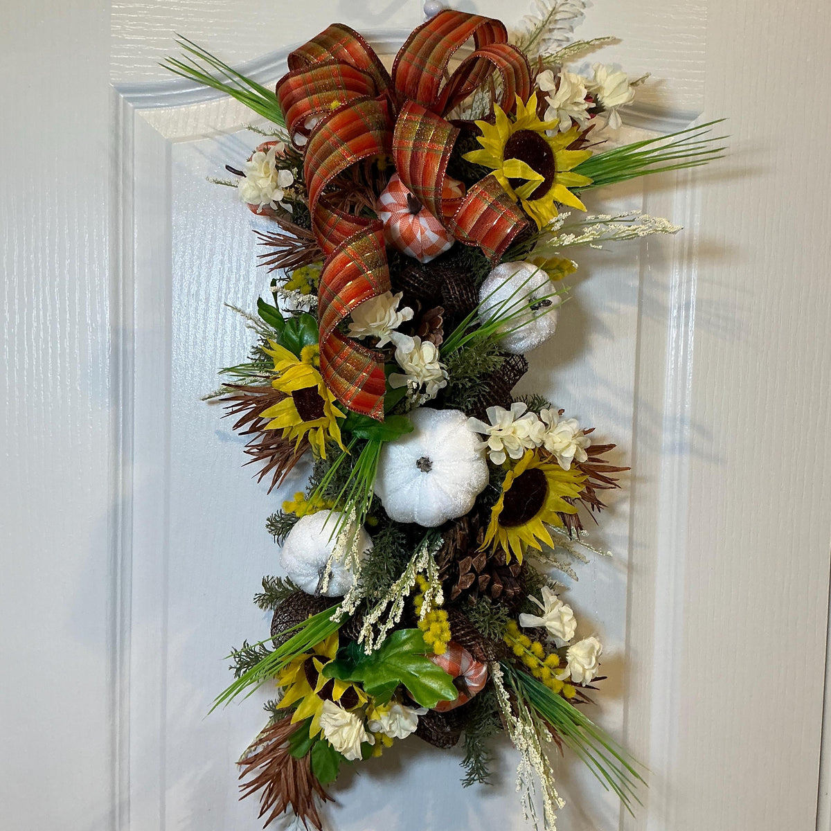 White Pumpkin Fall Door Swag, 20 Inch Sunflower Plaid Bow Farmhouse Decor