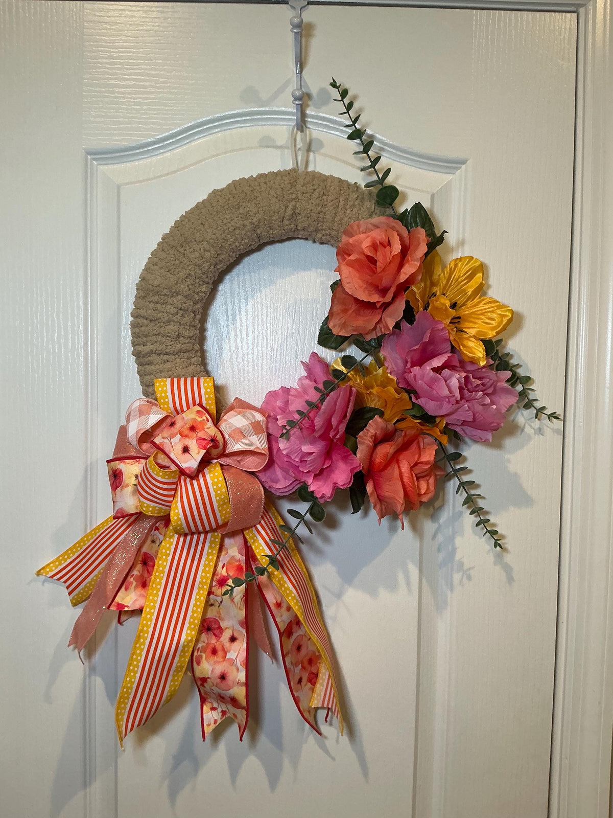 Coral Peony Chunky Yarn Wreath, Pink Yellow Spring Floral Decor, Farmhouse Front Door Wreath, Housewarming Gift, Handmade Summer Door Hanger