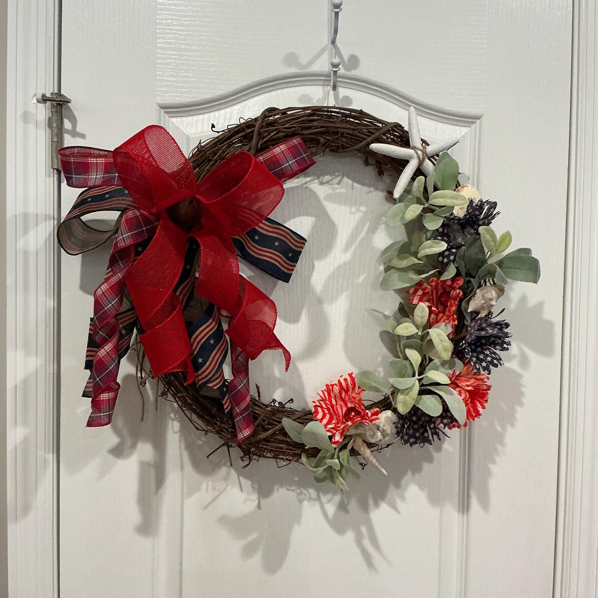 Grapevine Wreath, Patriotic Coastal Beach Decor, Seashells, Red Plaid Bow