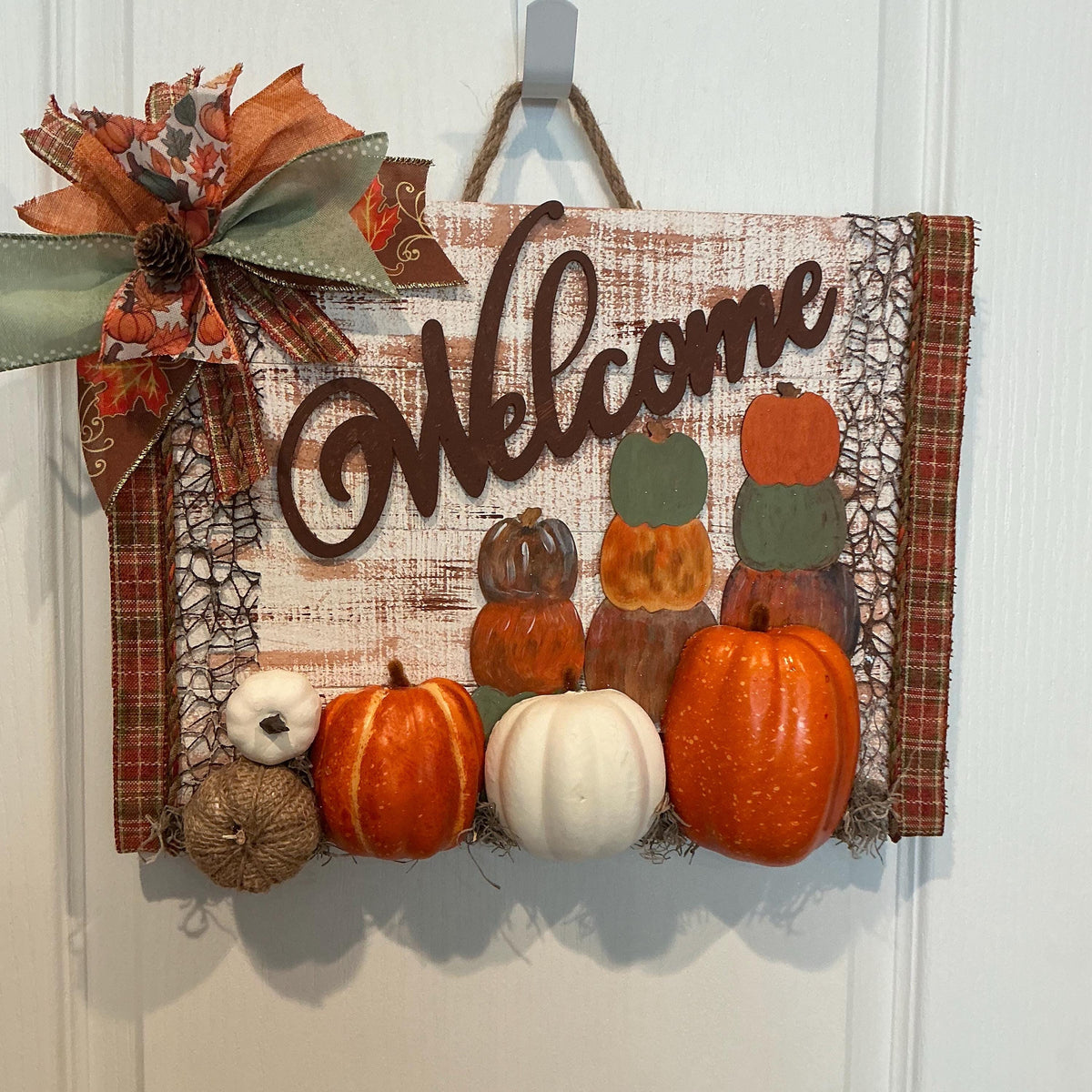 Pumpkin Welcome Sign, 16 x 12 Inch Rustic Wood Fall Door Hanger
