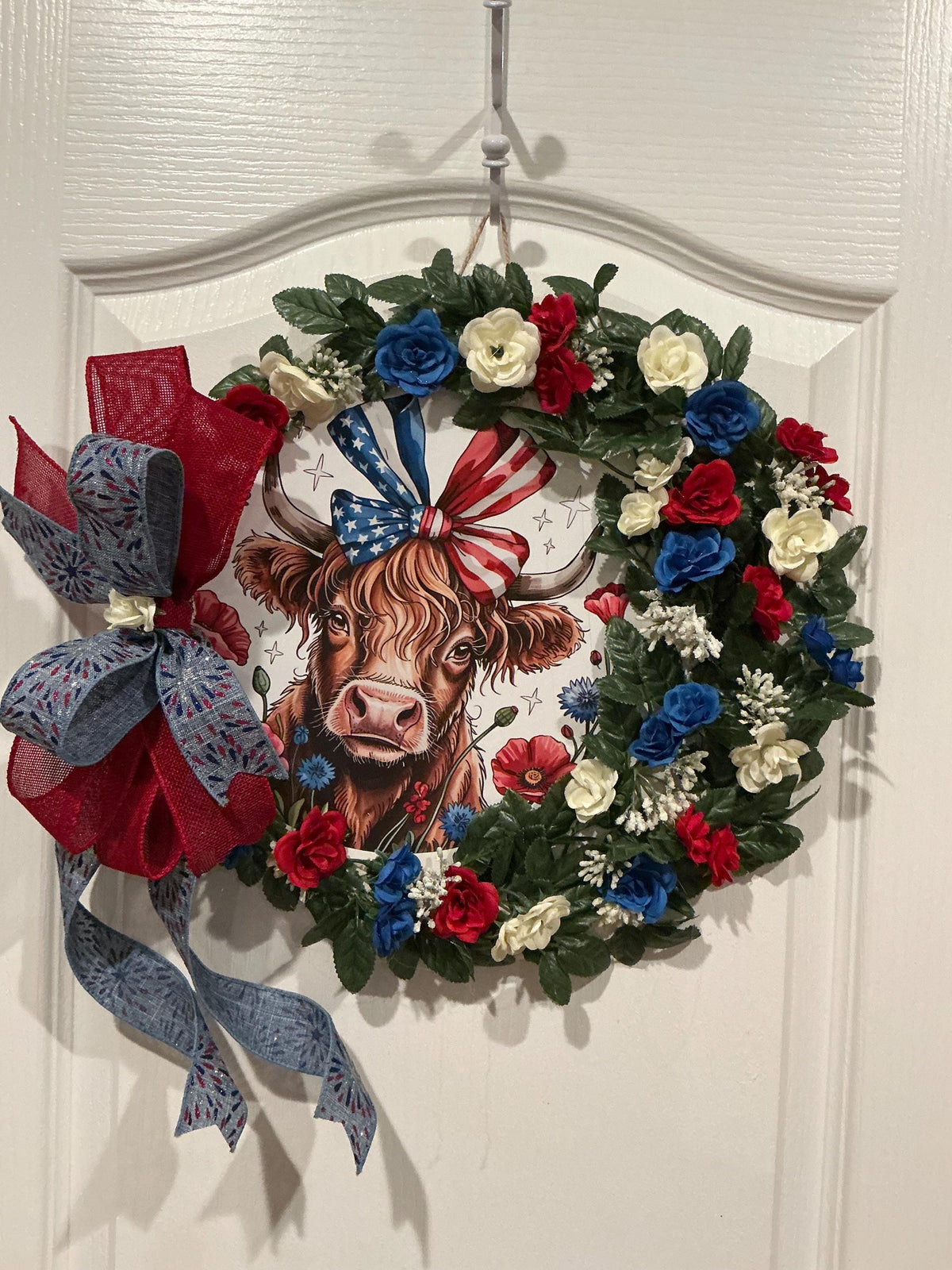 14 Inch Highland Cow Patriotic Wreath with Red White Blue Florals, Front Door Decor