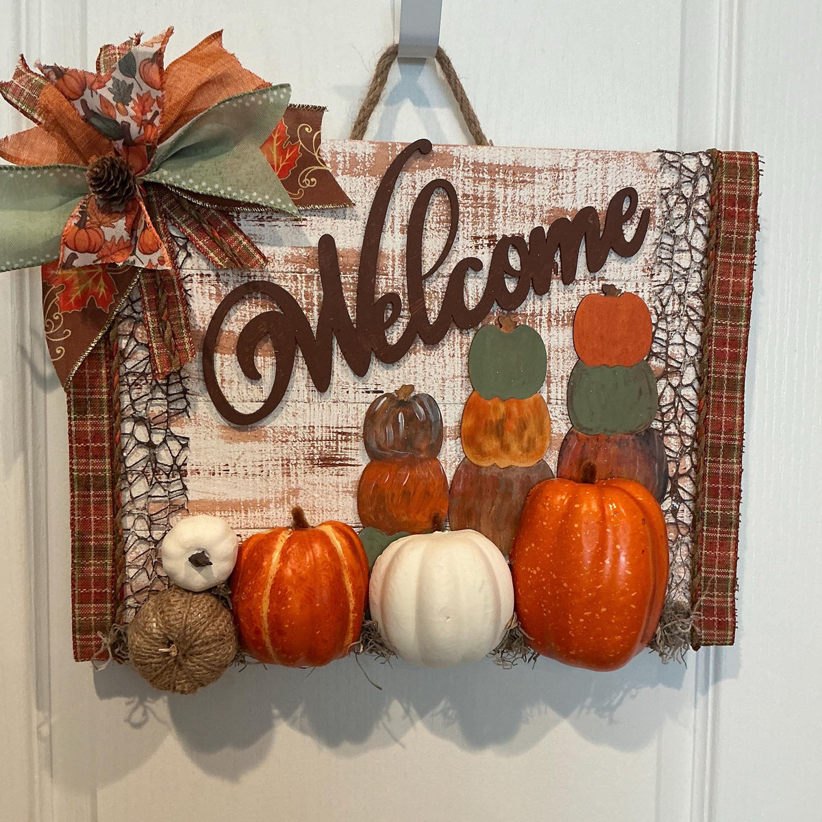 Pumpkin Welcome Sign, 16 x 12 Inch Rustic Wood Fall Door Hanger