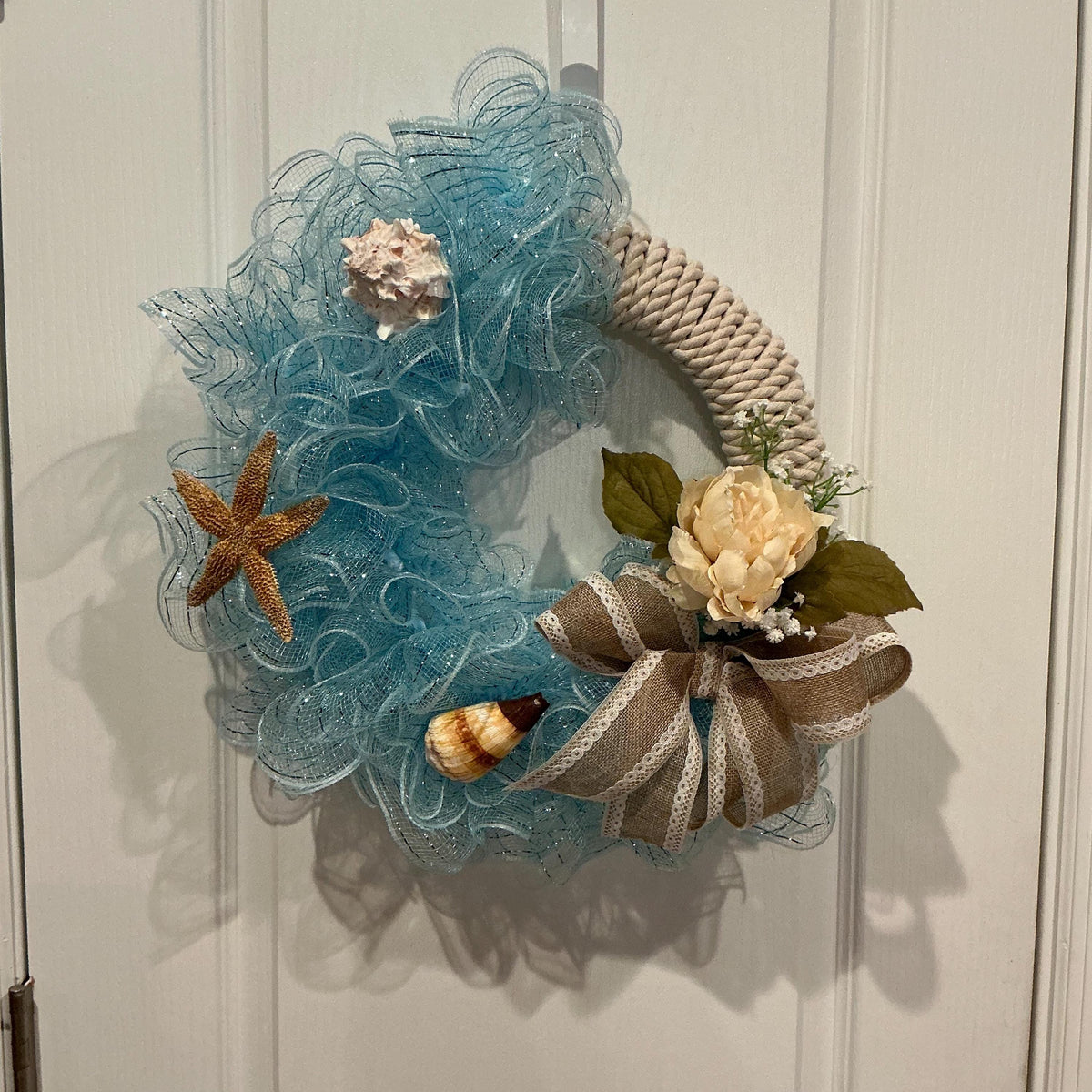 Coastal Beach Wreath with Seashells, Starfish, Rope, Burlap Bow – Front Door Decor