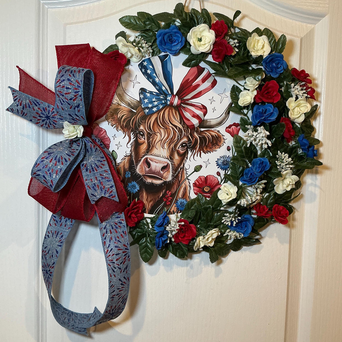 14 Inch Highland Cow Patriotic Wreath with Red White Blue Florals, Front Door Decor