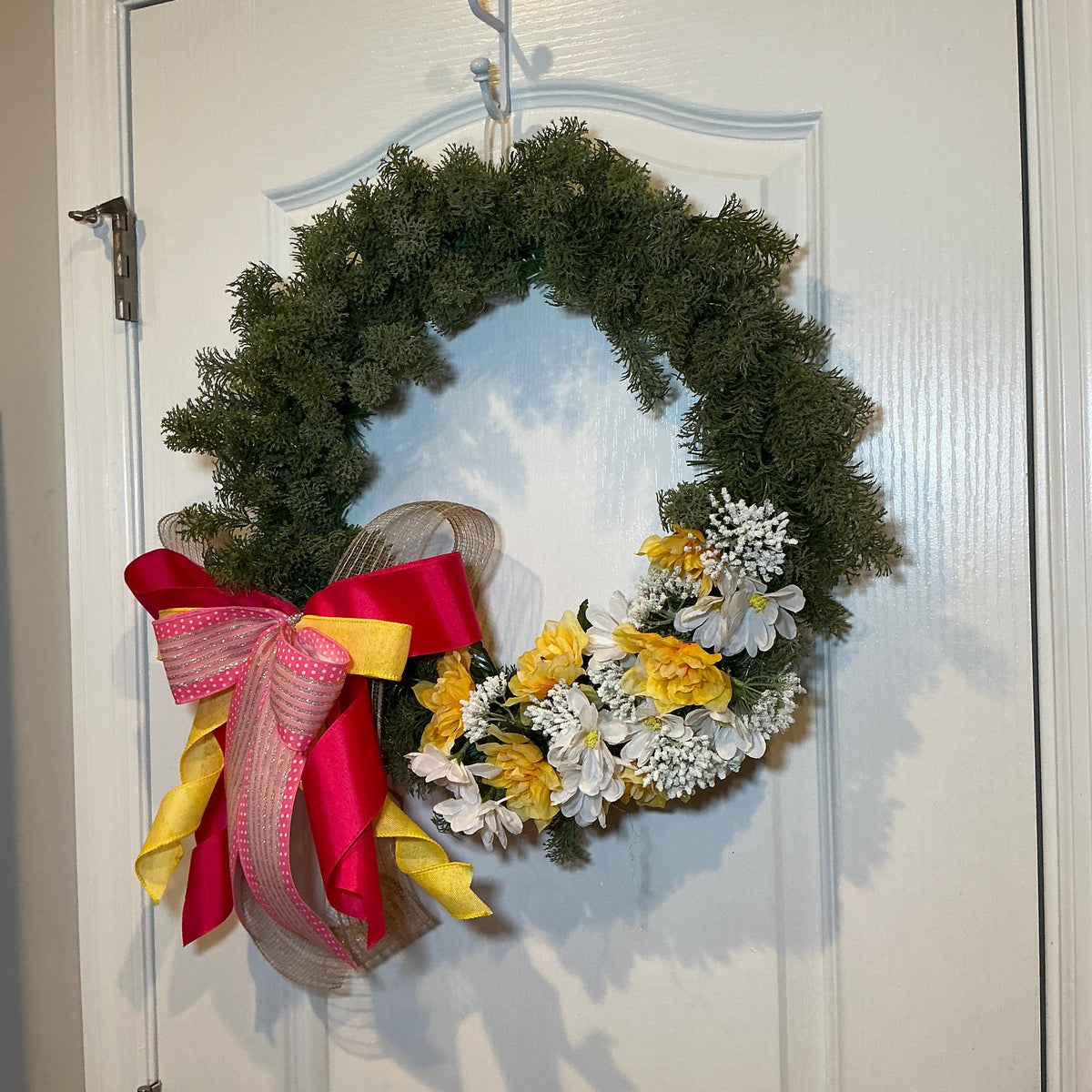 Wreath with Large Layered bow with center Pearl