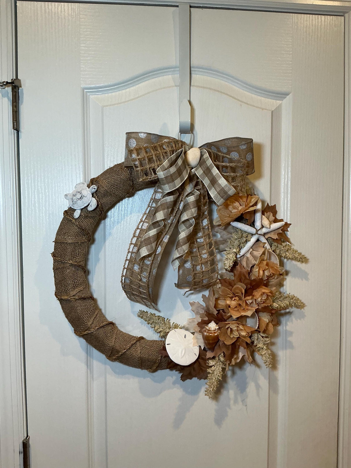 Coastal Burlap Wreath, 18 Inch Starfish Sand Dollar and Sea Turtle Door Decor