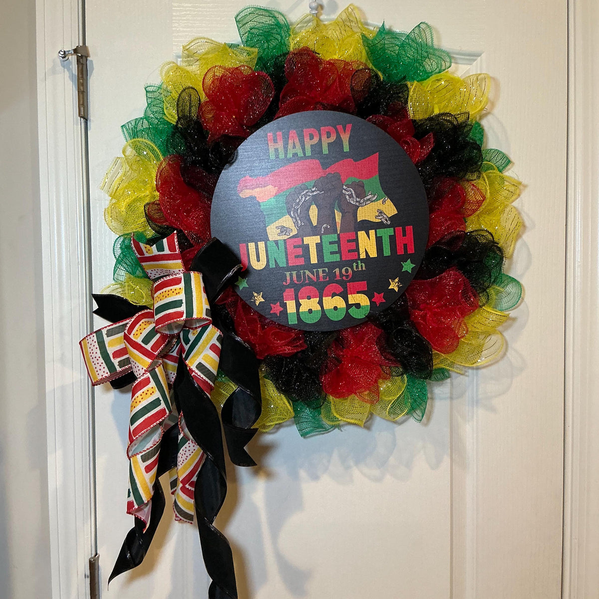Globe Sign Juneteenth Wreath, Freedom Day 1865 Black Red Green Gold, June 19th Handmade Gift
