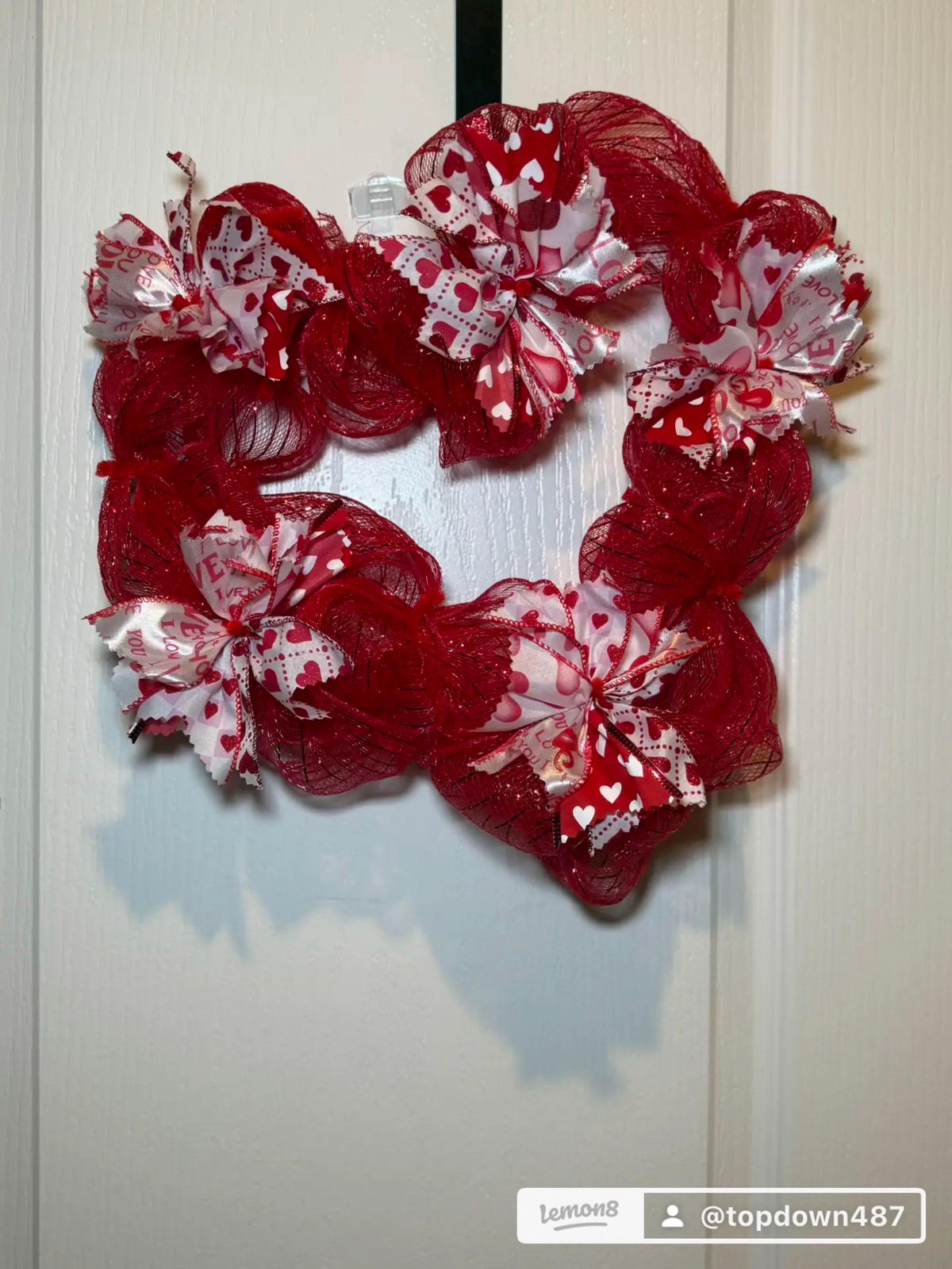 Valentine’s Day Heart Wreath / Red Deco Mesh Doot Hanger,Love Front Door Decor,Romantic Valentine Decoration