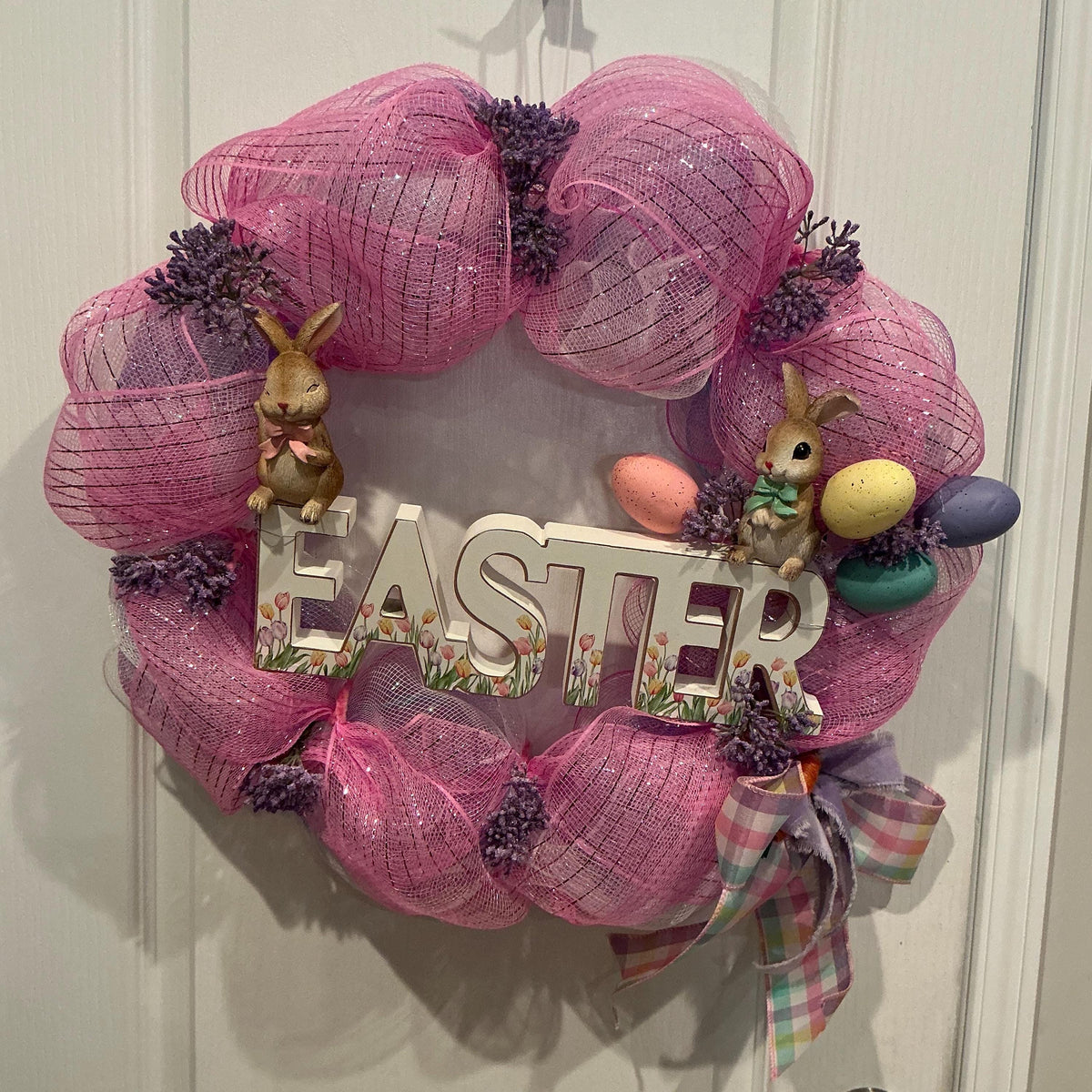 Pink Easter Wreath with Bunnies and Eggs – Farmhouse Spring Door Decor
