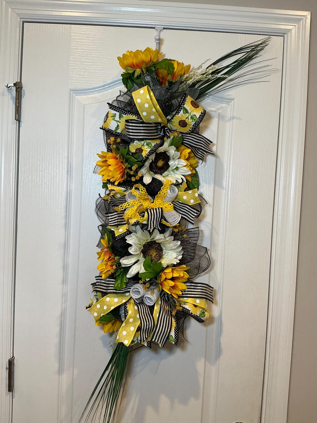 Handmade Sunflower Daisy Door Swag, Black White Stripe Polka Dot Ribbon, Summer Porch Decor