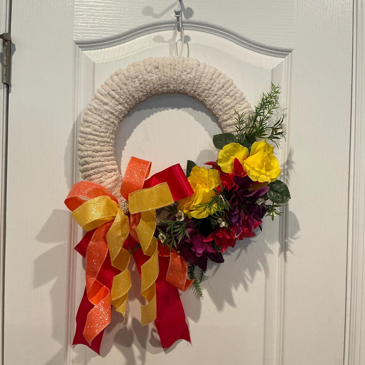 Summer Door Wreath, Yarn Wreath, Yellow Rose Wreath, Front Door Wreath, Floral Summer Wreath, Farmhouse Summer Wreath, Housewarming Gift