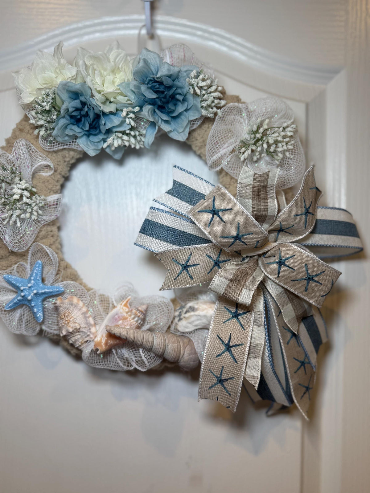 Chunky Yarn Space Saving Coastal Wreath with Starfish and Shells, Dusty Blue Door Decor