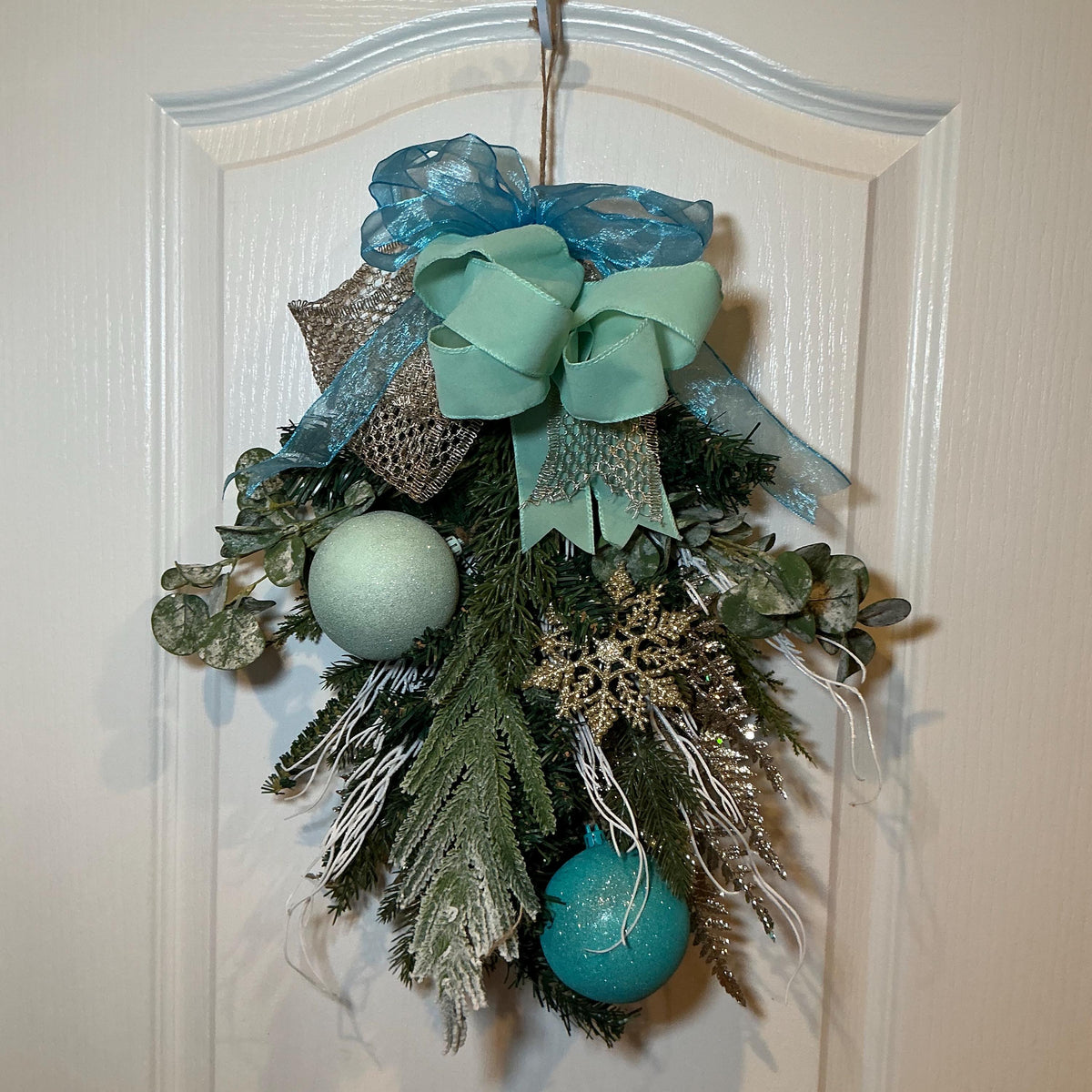 Coastal Christmas Door Swag, Eucalyptus Snowflake, Mint Blue Bow, Holiday Accent