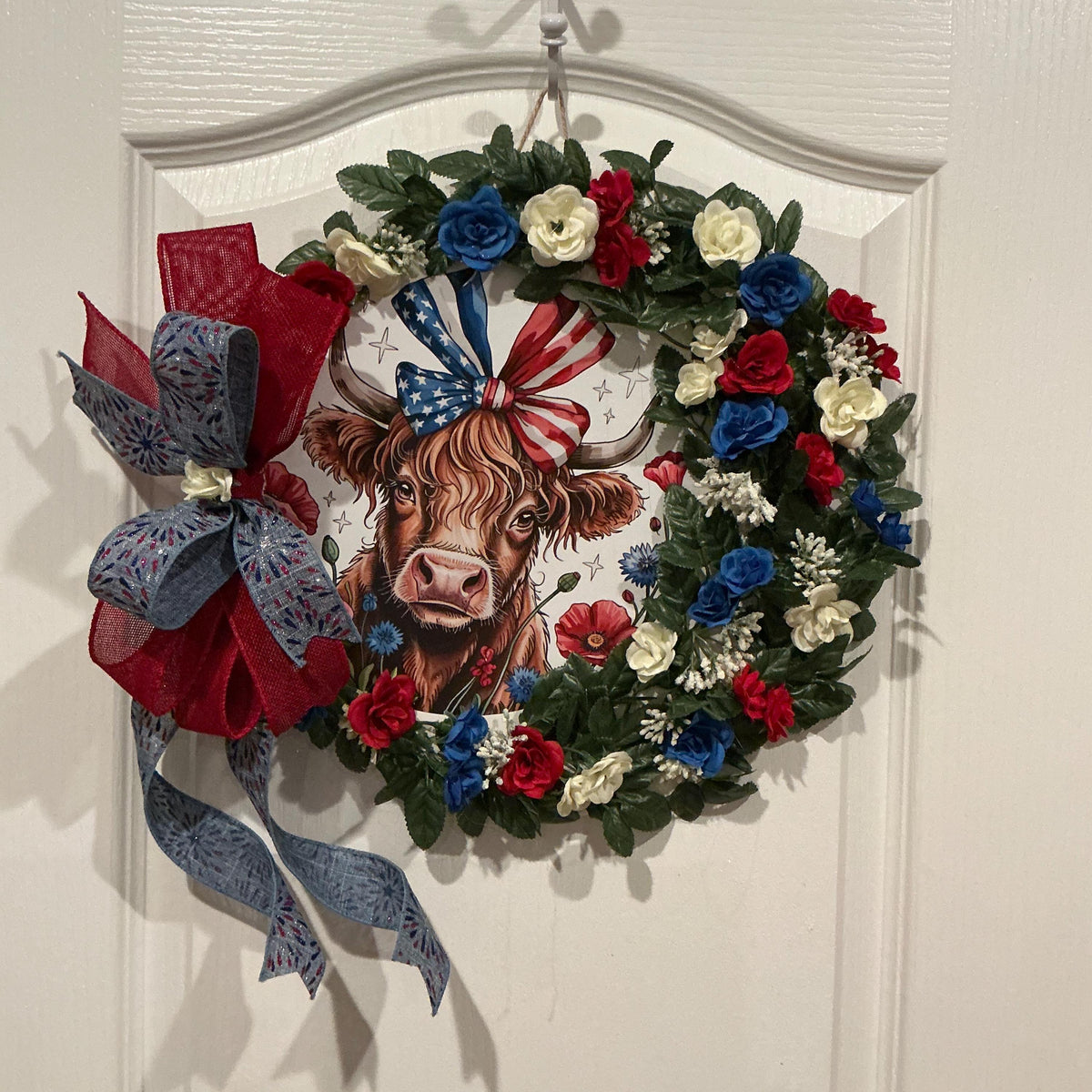 14 Inch Highland Cow Patriotic Wreath with Red White Blue Florals, Front Door Decor