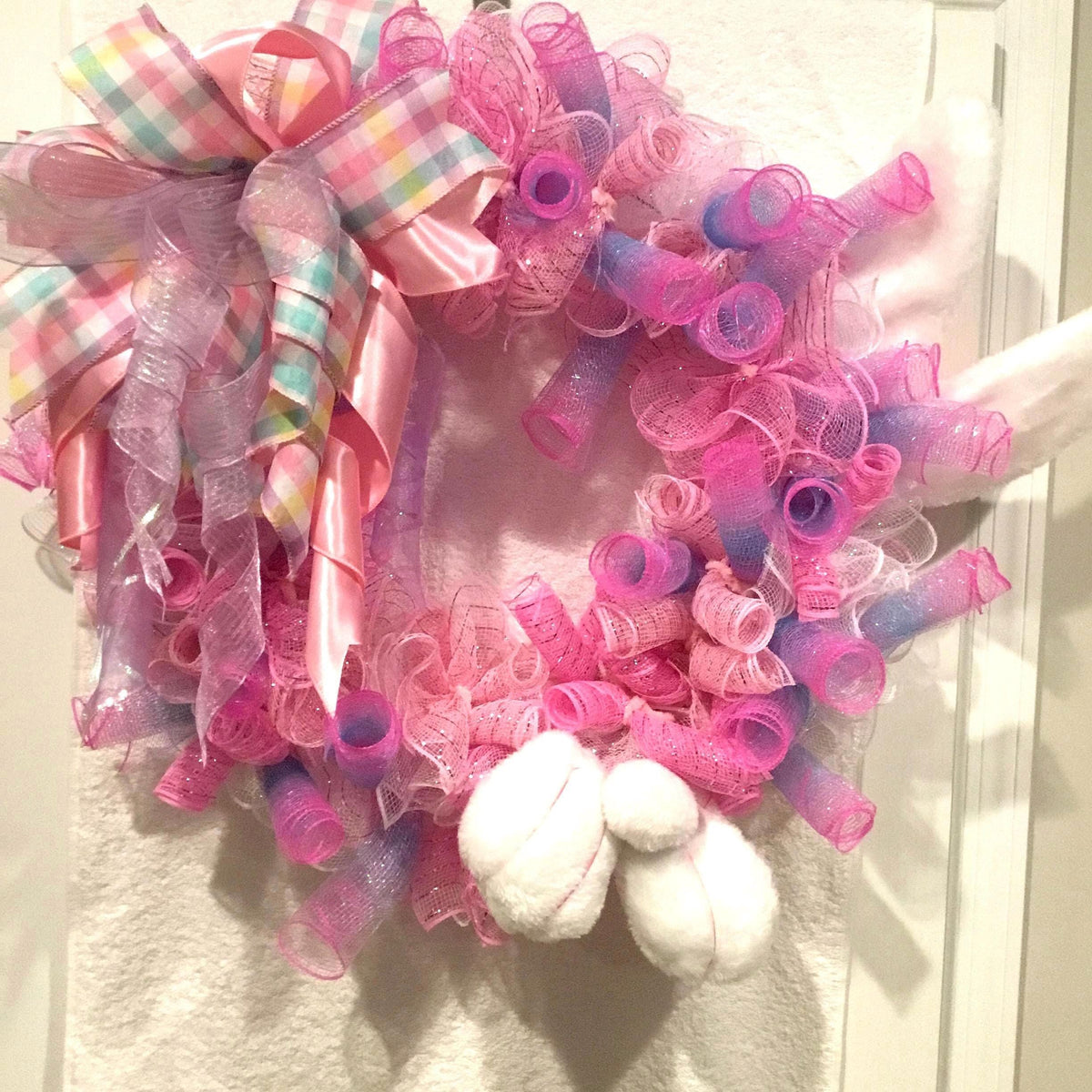 Easter Bunny Mesh Wreath, Pink Deco Mesh Spring Door Decor Wreath, Pastel Easter Decor, Bunny Ear Front Door Wreath, Handmade Easter Decor