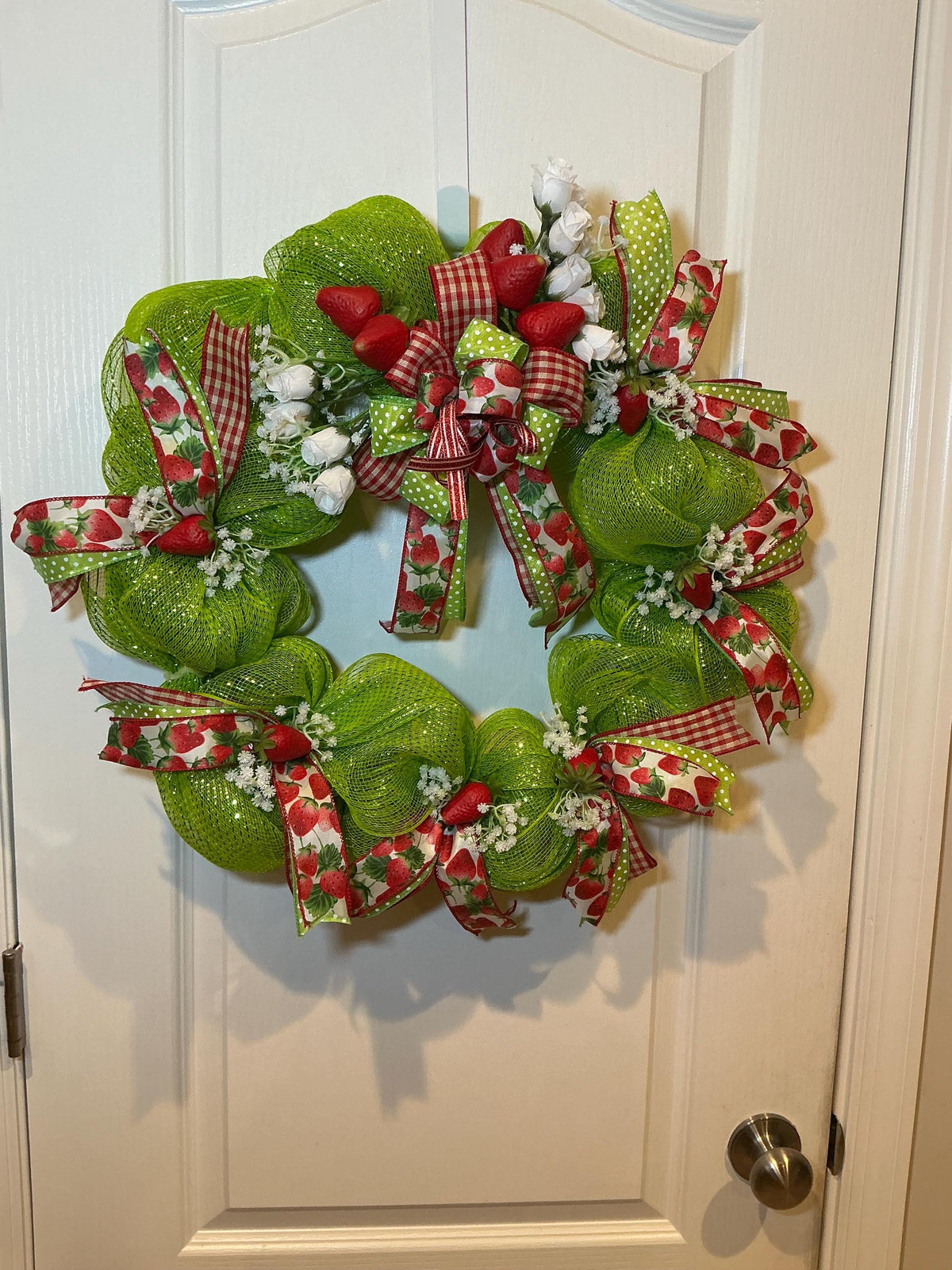 Strawberry Deco Mesh Wreath, Lime Green Front Door,  Berry Decor, Red Gingham