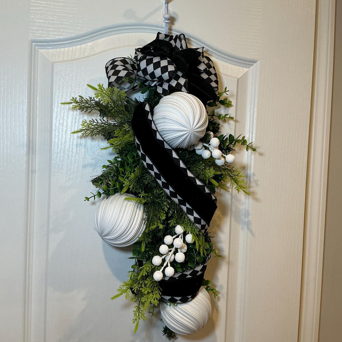 Farmhouse Door Swag, Black White Checkered Ribbon, White Orb Greenery, All Season Decor