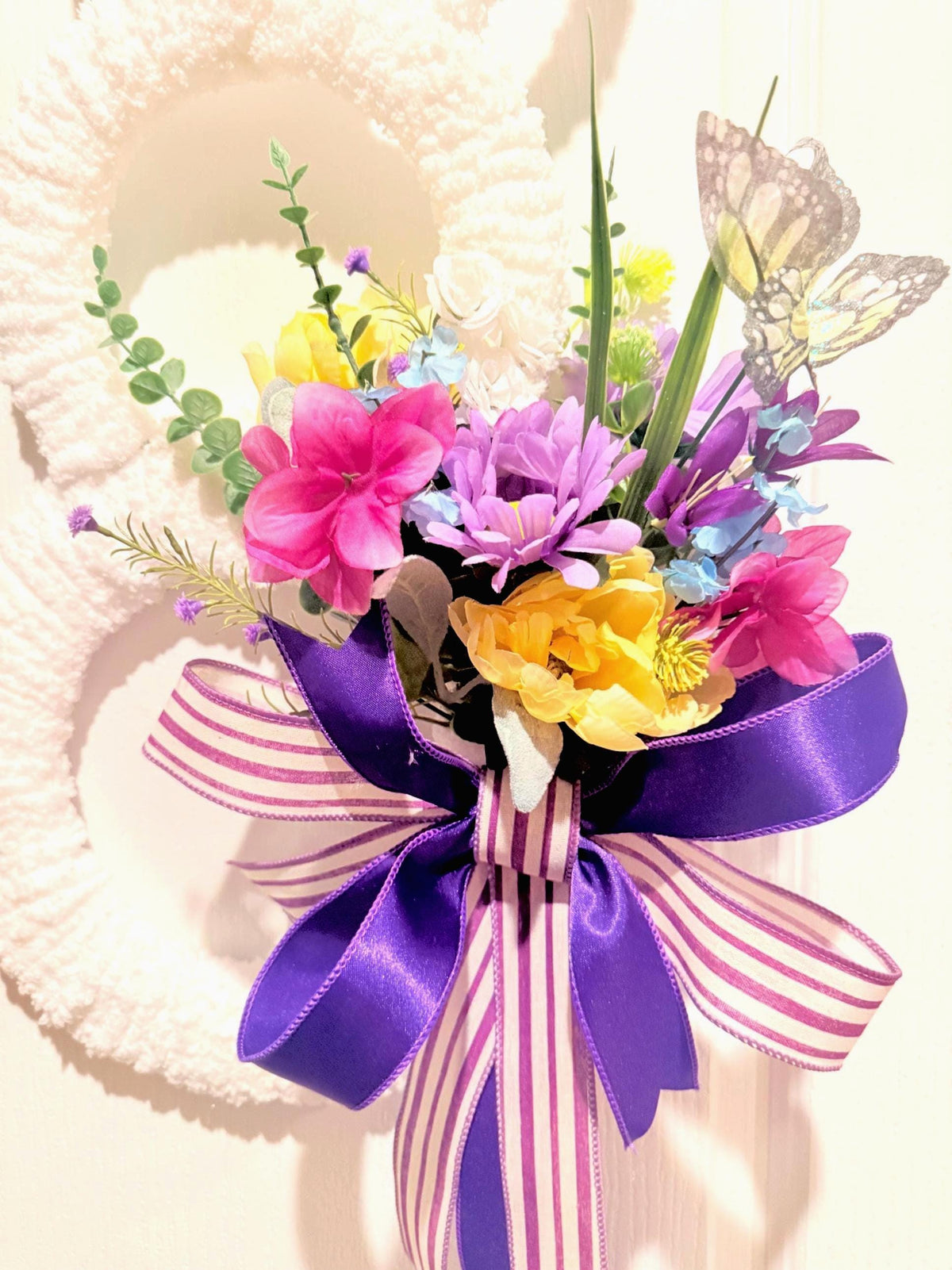 Chunky Yarn Easter Bunny Wreath, Floral Spring Door Decor