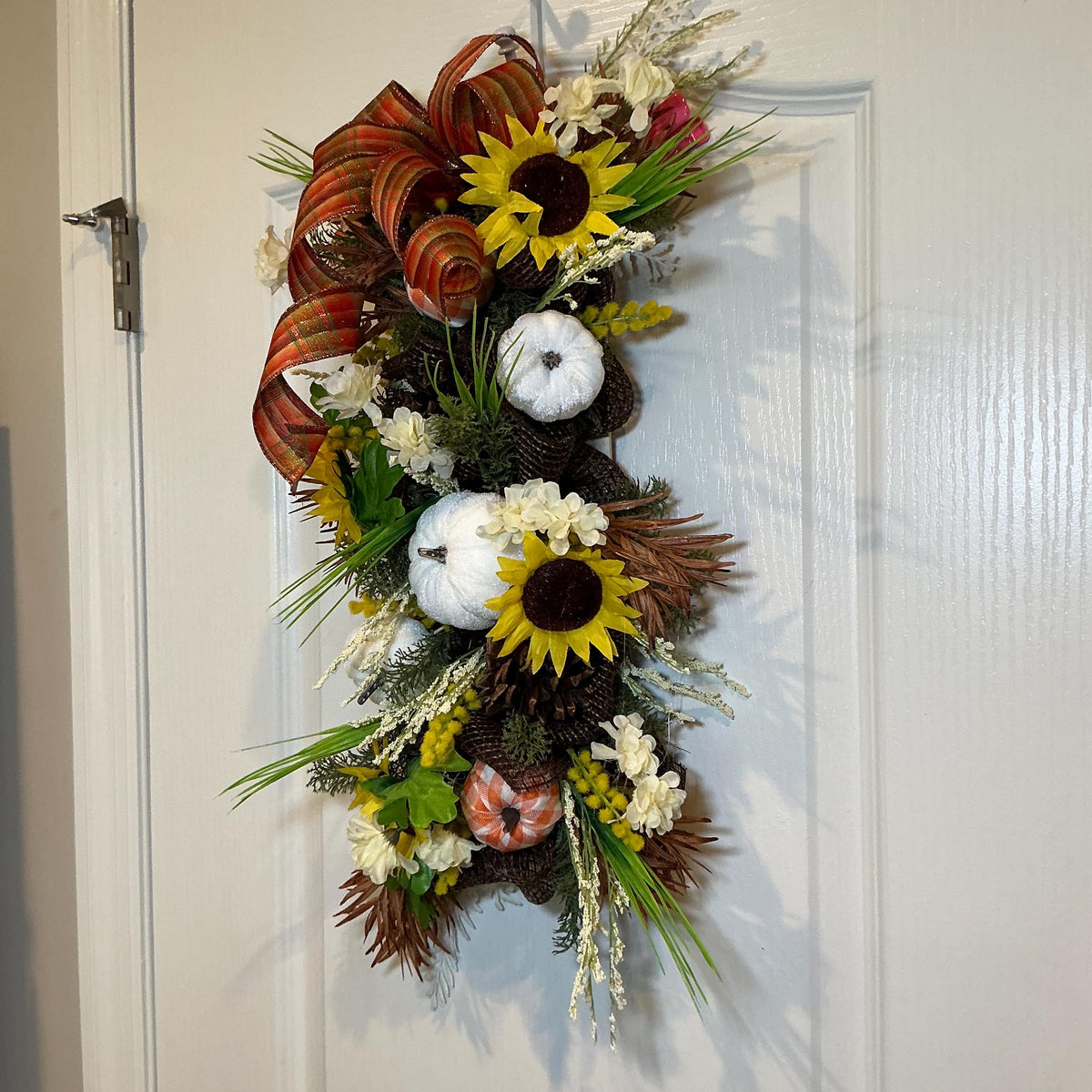 White Pumpkin Fall Door Swag, 20 Inch Sunflower Plaid Bow Farmhouse Decor