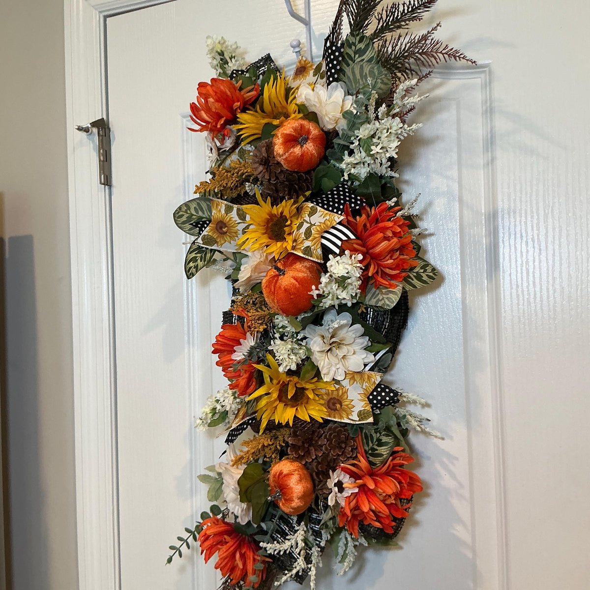 Fall Sunflower Door Swag, 22 Inch Pumpkin Floral Farmhouse Hanging Decor