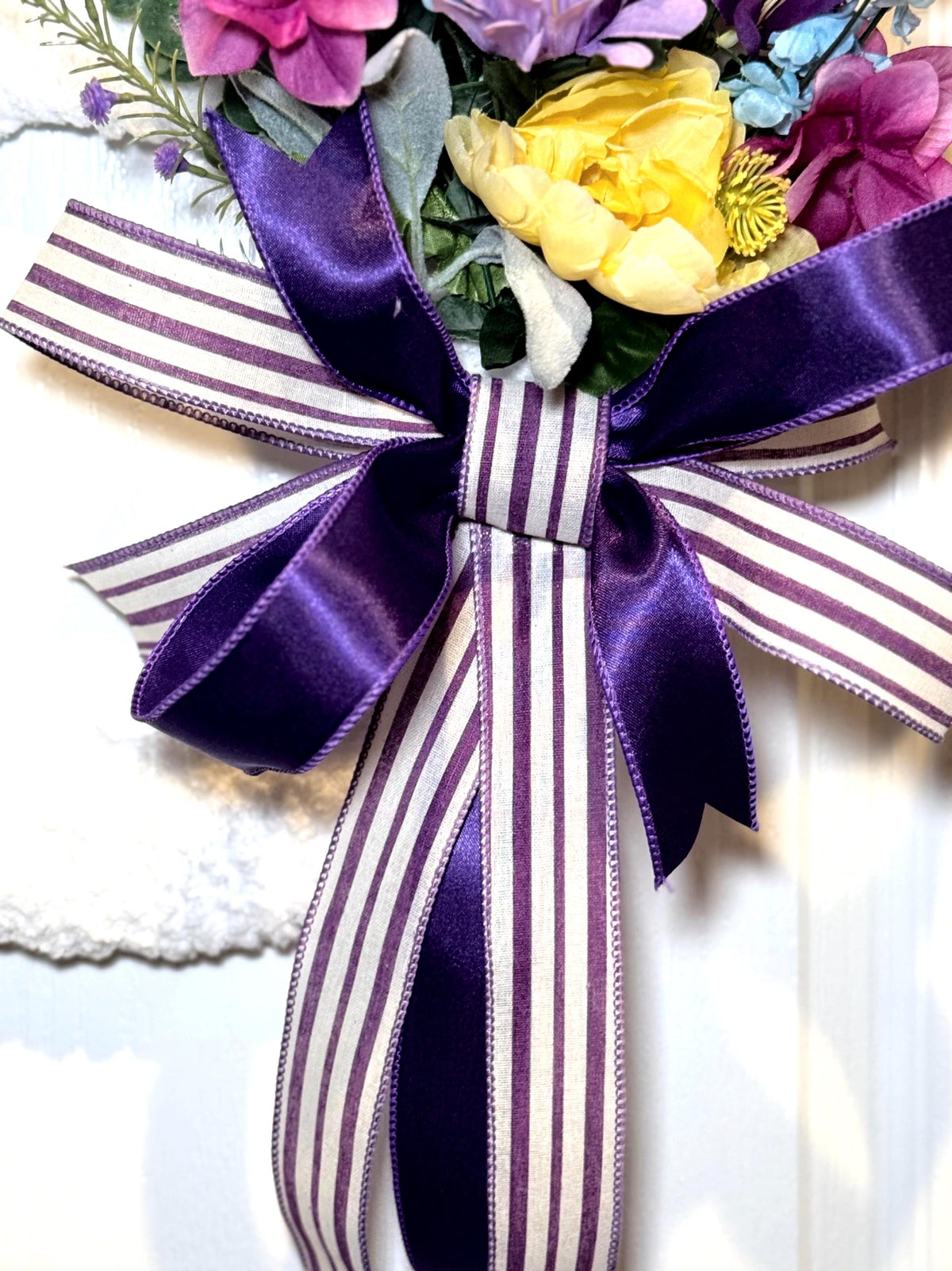 Chunky Yarn Easter Bunny Wreath, Floral Spring Door Decor