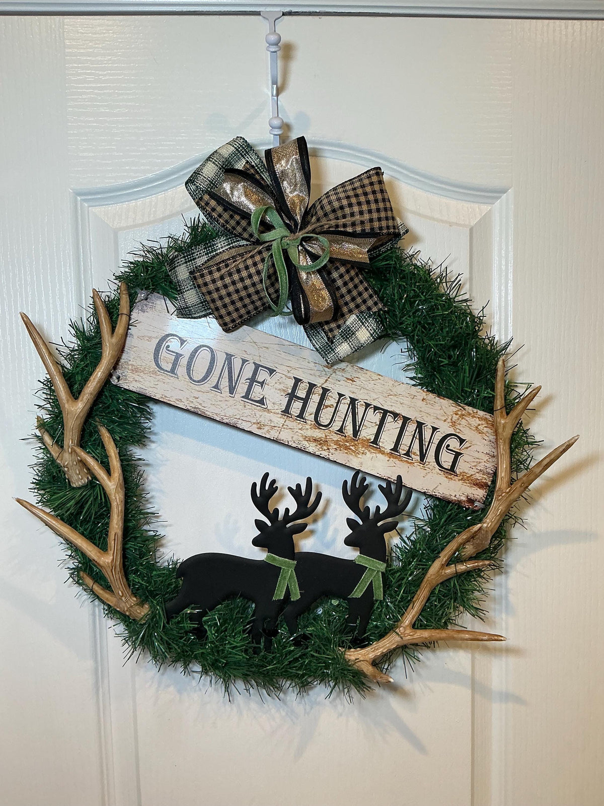 Gone Hunting Sign Wreath, Buck Silhouette Deer Man Cave Decor, Rustic Father’s Day Antler Gift