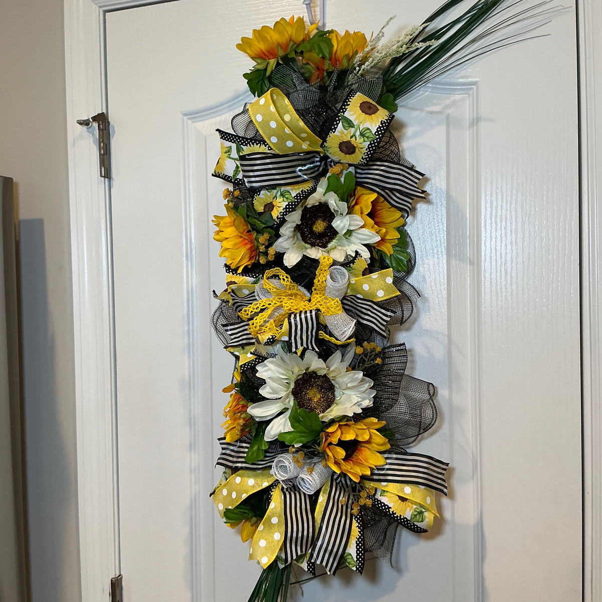 Handmade Sunflower Daisy Door Swag, Black White Stripe Polka Dot Ribbon, Summer Porch Decor