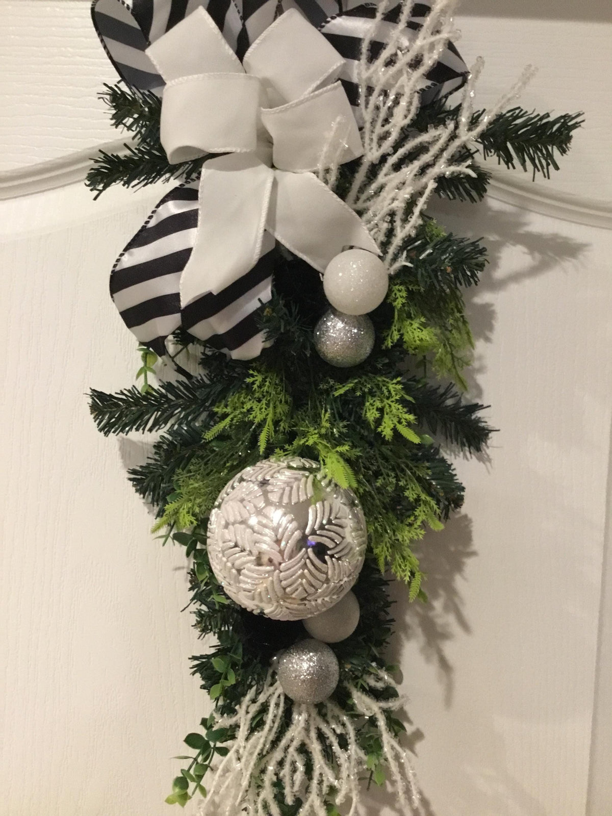 Farmhouse Front Door Swag: Evergreen Teardrop with Layered Ribbon