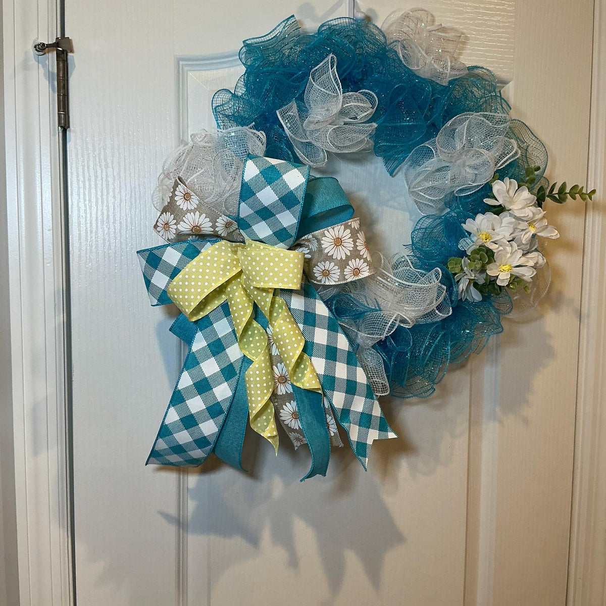 Daisy Wreath, Teal Front Door Decor, Farmhouse Style Wreath, Housewarming Gift, Handmade