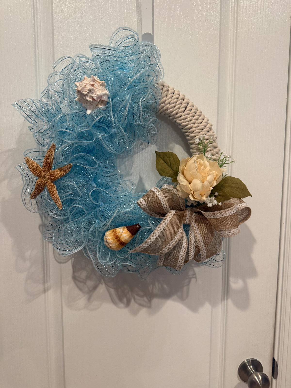 Coastal Beach Wreath with Seashells, Starfish, Rope, Burlap Bow – Front Door Decor