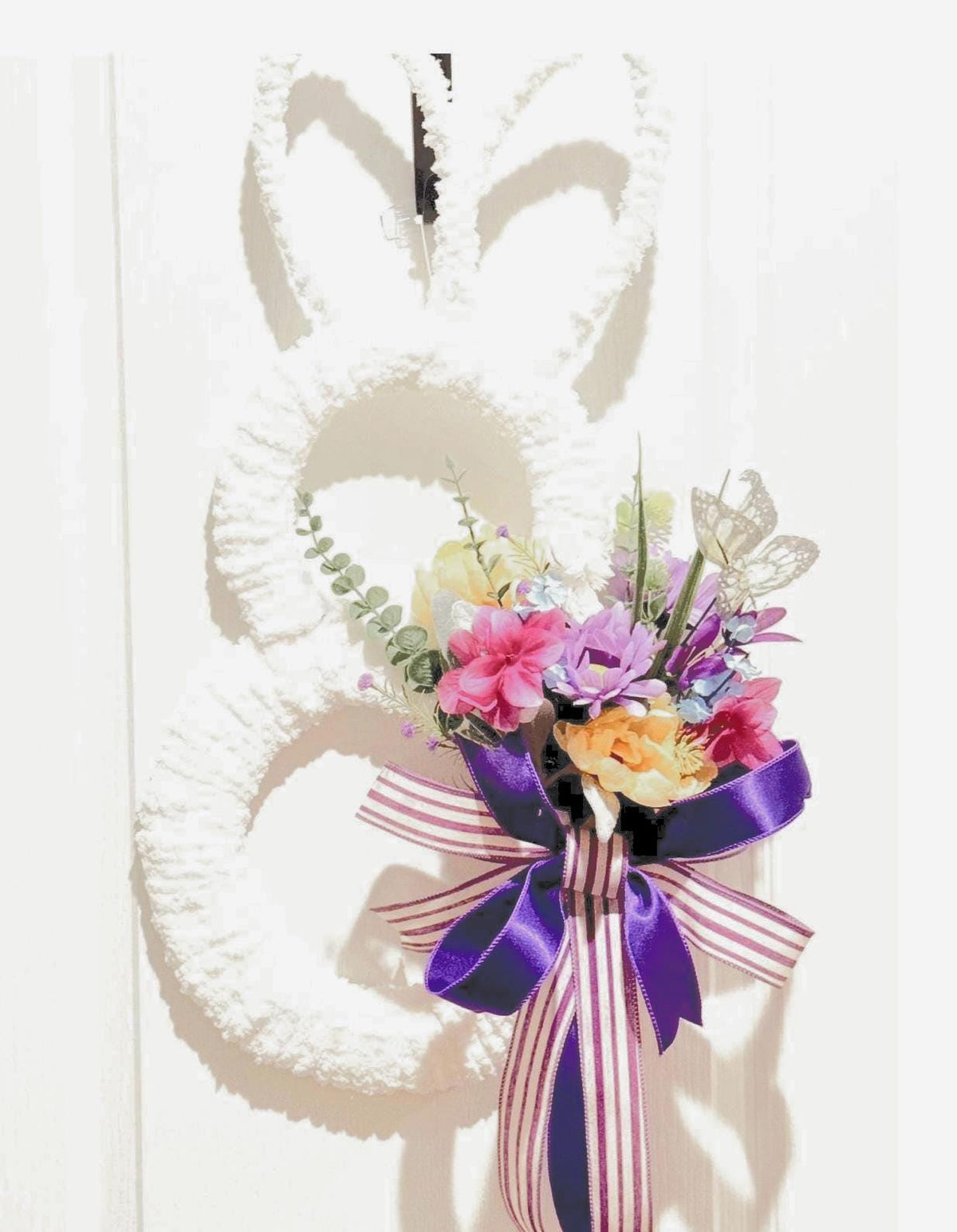 Chunky Yarn Easter Bunny Wreath, Floral Spring Door Decor