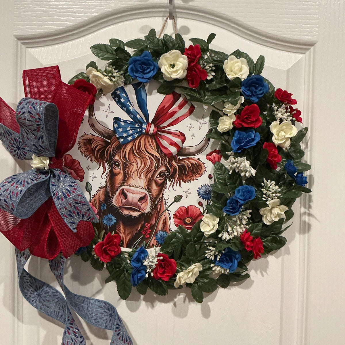 14 Inch Highland Cow Patriotic Wreath with Red White Blue Florals, Front Door Decor