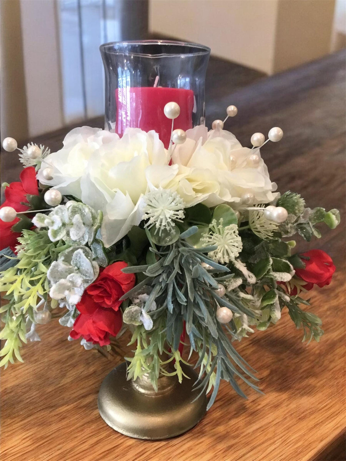 Vintage Valentine Candle Centerpiece: Red Roses, Pearl Berries