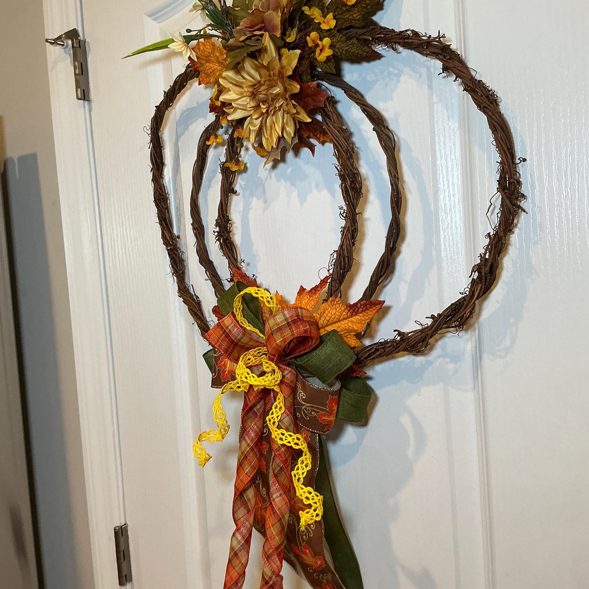 Pumpkin Grapevine Fall Wreath, Gold Dahlia and Rust Maple Leaves, 18 x 20 Inch — photo 2