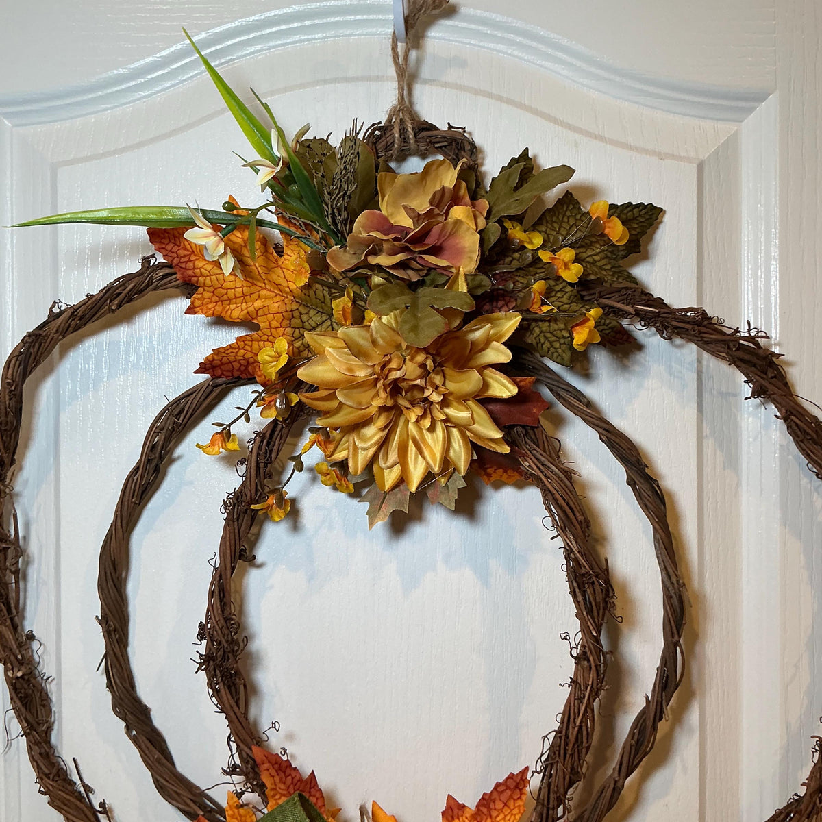 Pumpkin Grapevine Fall Wreath, Gold Dahlia and Rust Maple Leaves, 18 x 20 Inch — photo 8