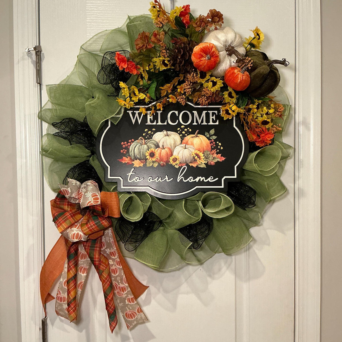 Sage Green Fall Wreath, 18 Inch Pumpkin Sunflower Welcome Sign Door Decor — photo 3